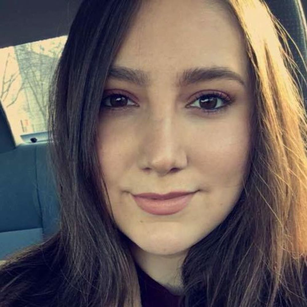 Meet your Posher, Savannah